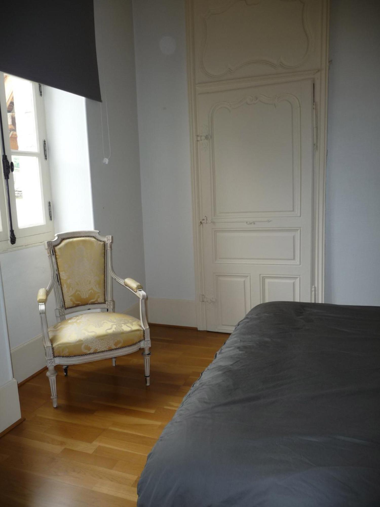 Les Charmottes Apartment Nuits-Saint-Georges Bagian luar foto