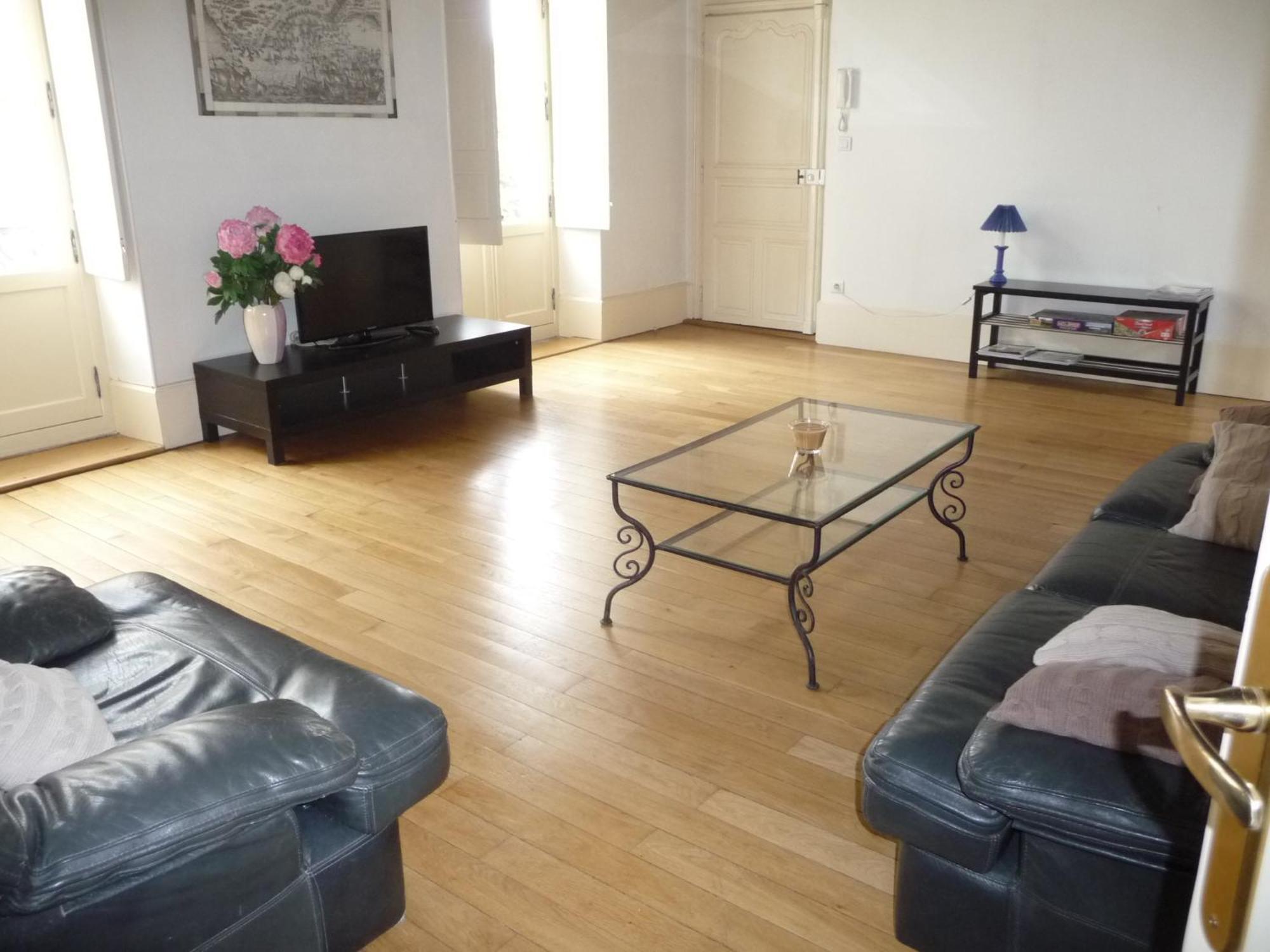 Les Charmottes Apartment Nuits-Saint-Georges Bagian luar foto